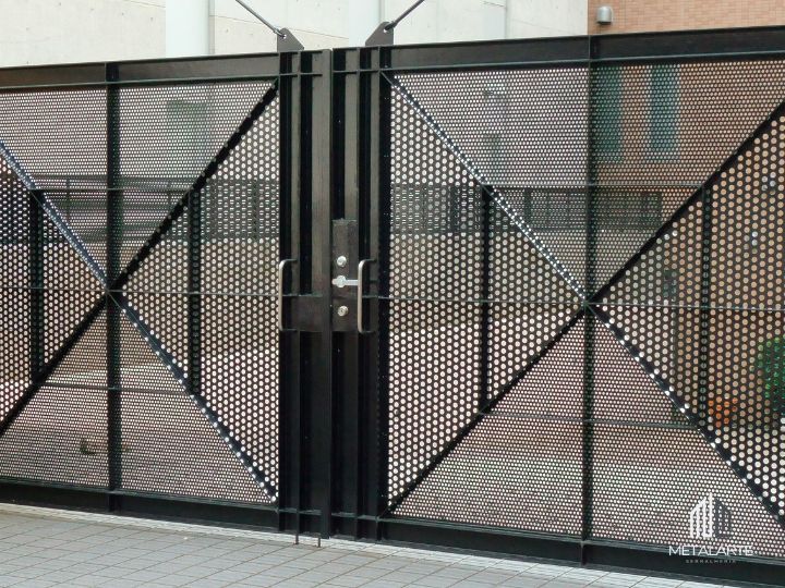 Grade e fechamento - MetalArte